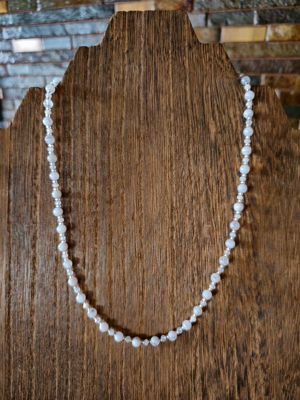 Blue Lace Agate Delicate Necklace: Freedom of Expression and Deep Peace